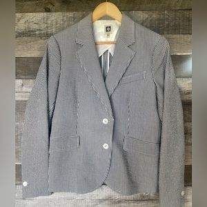 Anne Klein Black and White Pinstripe
Seersucker Button Front Blazer Size 14